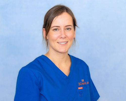 dentist dublin - Dr Laura Sarkaite